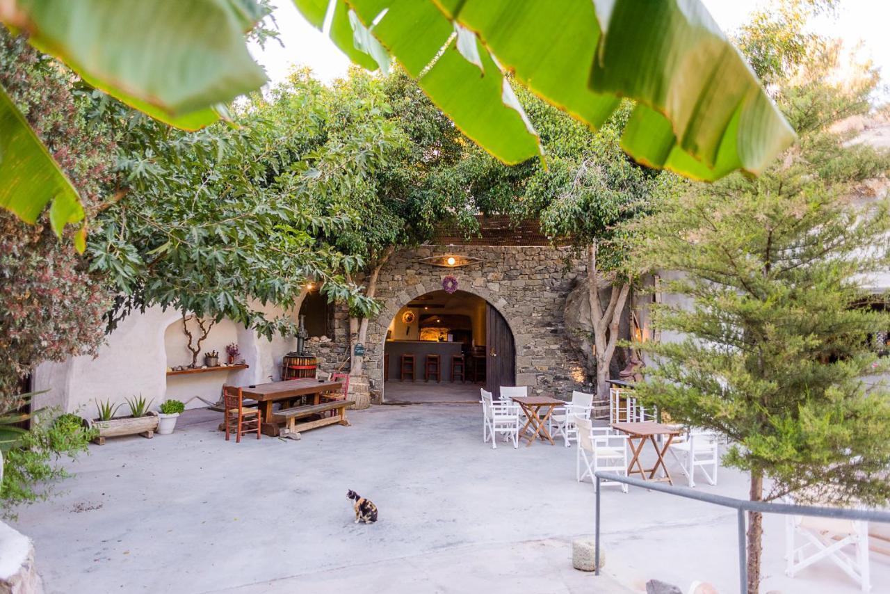 Kostantakis Winery Estate Guest House Pollonia Bagian luar foto