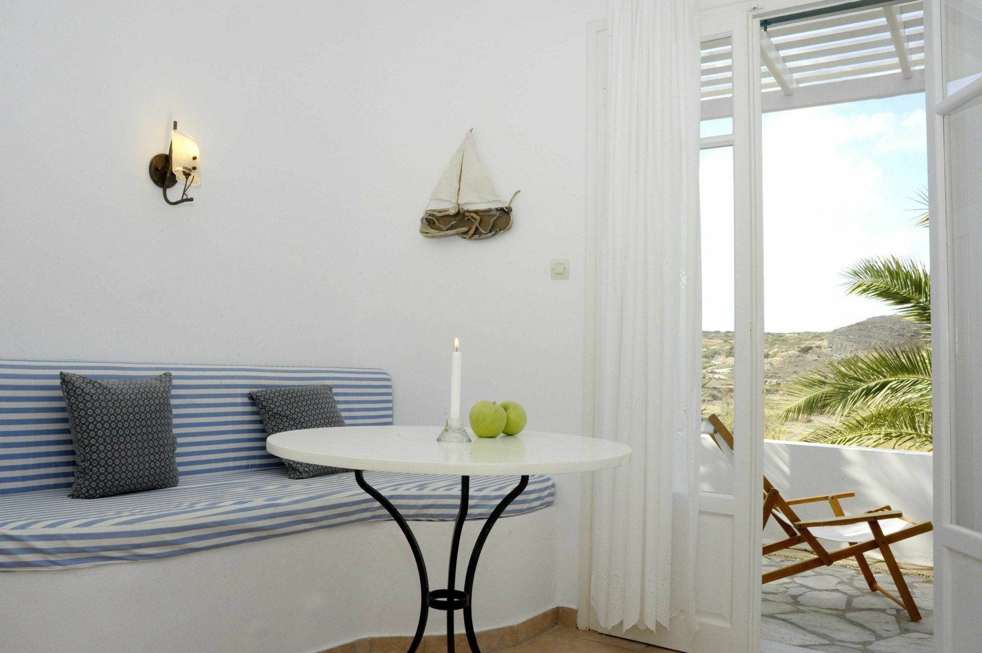 Kostantakis Winery Estate Guest House Pollonia Bagian luar foto